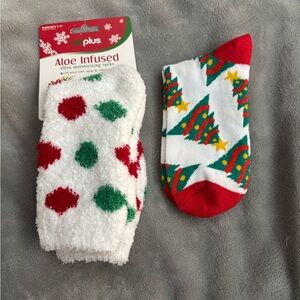 Aloe Infused Christmas Socks Set